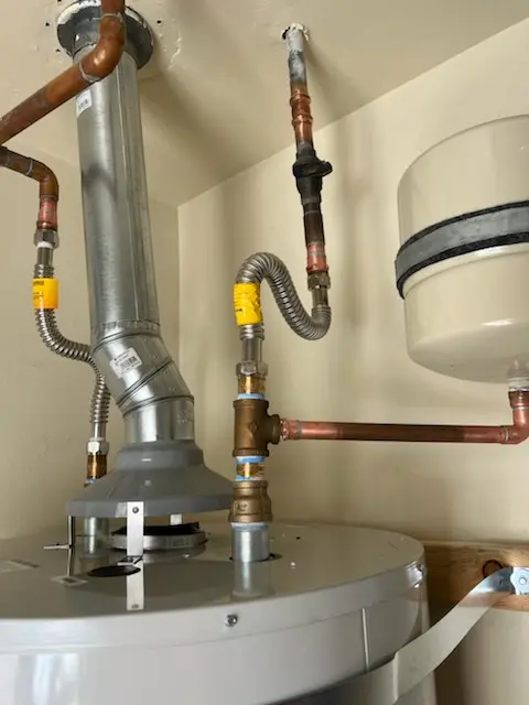Water heater installation and plumbing repair in Deltona Woods